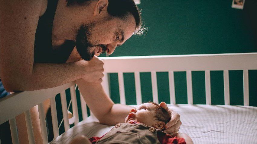 papa et bébé