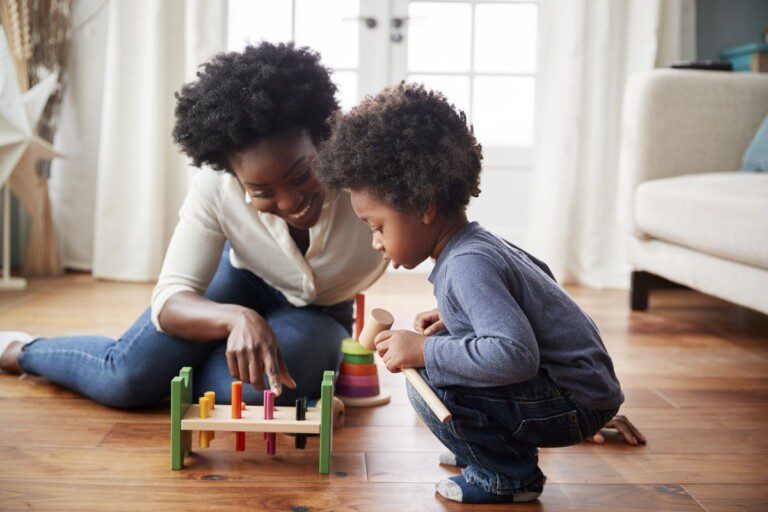 Webinaire – Migration et jeunes famille: défis, santé et implications pour les soins